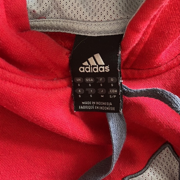 Red adidas Hoodie perfect condition - Picture 3 of 4